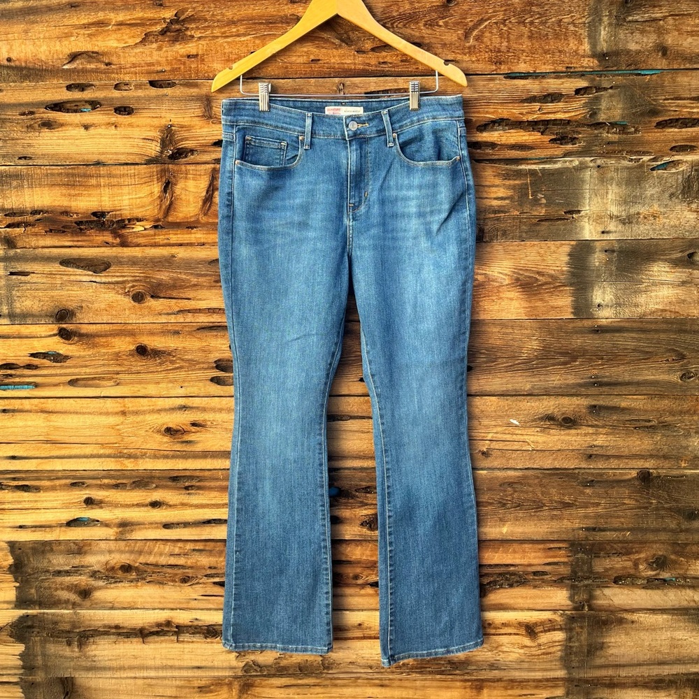 SIGNATURE BY LEVI STRAUSS | Classic Mid-Rise Bootcut Blue Women's Jeans 12